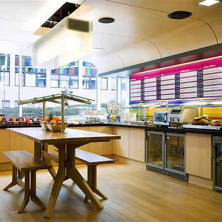 Aloft Brussels Schuman 