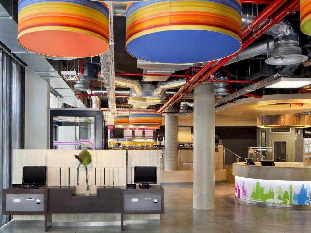 Aloft Schuman Hotel